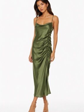 cider olive green dress Cider olive velvet